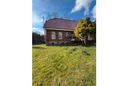 Großes Landhaus mit 8 Zimmern - ruhige Hoflage - Soltau