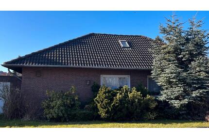 HAUS VON PRIVAT ZU VERKAUFEN - 295.000,00&nbsp;EUR Kaufpreis, ca.&nbsp; 130,00&nbsp;m&sup2; in Emden (PLZ: 26725) Tholenswehr