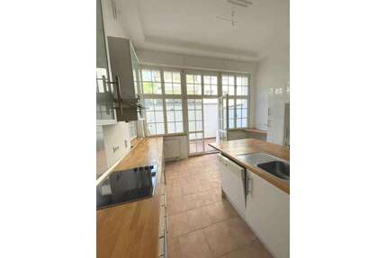 Wohnung zum Mieten in Frankfurt 2.590,00 € 115 m²