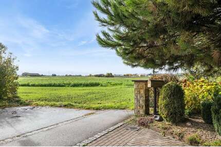 Haus zum Kaufen in Kissing 995.000,00 € 153.46 m²