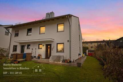 Großzügige Doppelhaushälfte mit viel Platz für die Familie- ruhig gelegen in Moosach - München