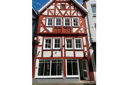 Zu vermieten , Fachwerkhaus in Nidda Ladenlokal undoder Wohnraum