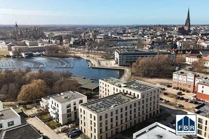 Wohnung zum Mieten in Schwerin 880,00 € 70.94 m²