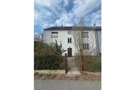 Mehrfamilienhaus mit großem Südgarten und Doppelgarage - Weiden in der Oberpfalz