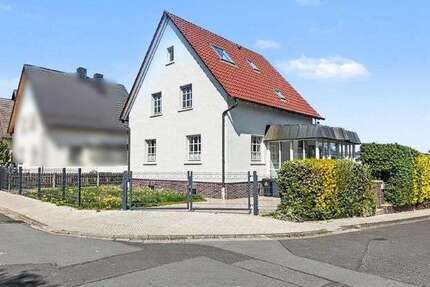 Haus zum Kaufen in Karben 649.000,00 € 130 m²