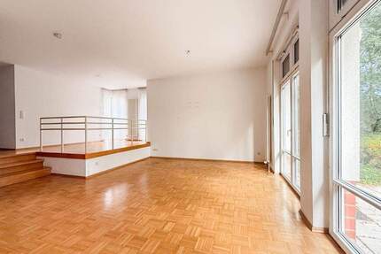 Frisch renoviertes Reihenendhaus, mit Nutzfläche 179,26m², 4km vor Berlin- Provisionsfrei! - Dallgow-Döberitz