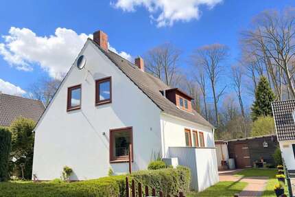 Haus zum Kaufen in Loxstedt 170.000,00 € 96.8 m²