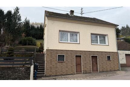 Einfamilienhaus am Waldrand in ruhiger Lage - Wadern
