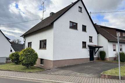 Haus zum Kaufen in Ruschberg 238.000,00 € 145 m²