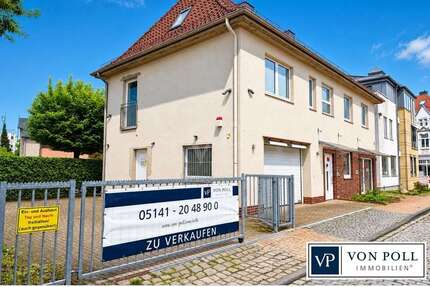 Haus zum Kaufen in Celle 379.000,00 € 275 m²