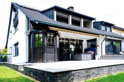 Stilvolles Wohnparadies - mit Indoor-Pool, Büro & viel Raum zum Entfalten! - Nürnberg Königshof