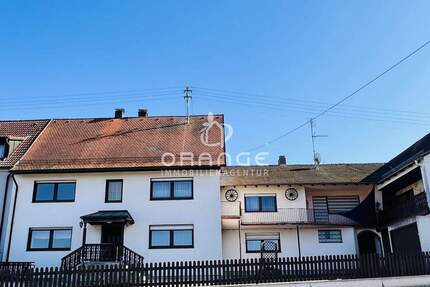 ***Wohnhaus mit zwei Wohneinheiten und Gewerbefläche*** - Tagmersheim