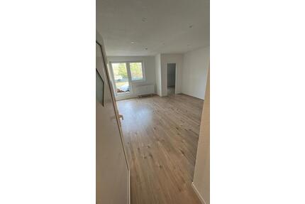 + + + 2ZKB WOHNUNG IN DER NEUNKIRCHERSTR. IN ILLINGEN + + +