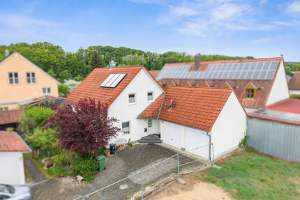 Hier fühlen Sie sich wohl - Einfamilienhaus in ruhiger Lage - Zeitlarn - Laub
