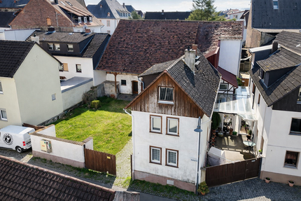 Haus zum Kaufen in butzbach 275.000,00 € 123.7 m²