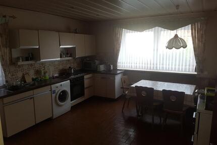 Zimmer in WG - 250,00&nbsp;EUR Kaltmiete, ca.&nbsp; 10,50&nbsp;m&sup2; in Weidenbach (PLZ: 91746)