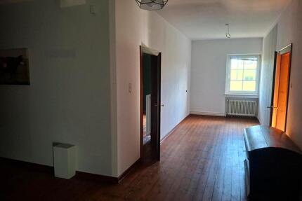 Wohnung zu vermieten - 900,00&nbsp;EUR Kaltmiete, ca.&nbsp; 85,00&nbsp;m&sup2; in Melle (PLZ: 49326) Gesmold