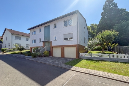 Viel Platz für Familie & Kapital: Gepflegtes Mehrfamilienhaus mit 3 Wohneinheiten - Meisenheim