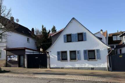 Haus zum Kaufen in Roßdorf 349.000,00 € 146 m²