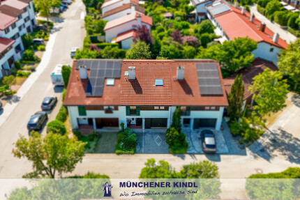 Splitlevel-Reihenhaus mit Westausrichtung in Unterhaching