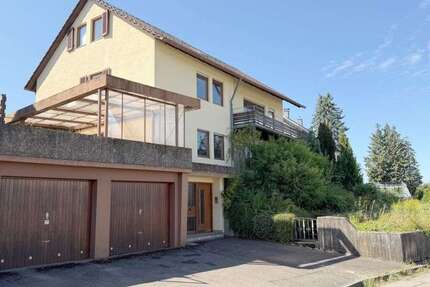 Haus zum Kaufen in Neckartenzlingen 520.000,00 € 240 m²