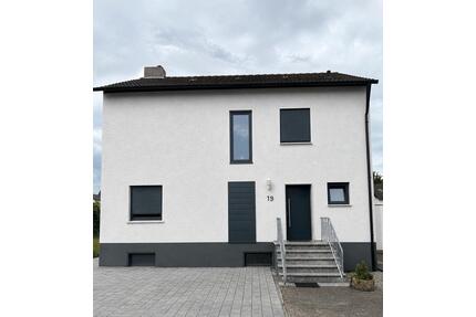 Modernisiertes freistehendes Ein- oder Zweifamilienhaus - Anröchte