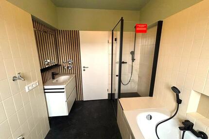 Wohlfühl-Oase 2 Zi. Whg. SüdBalkon, Design Bad & Dusche im Grünen - Willebadessen