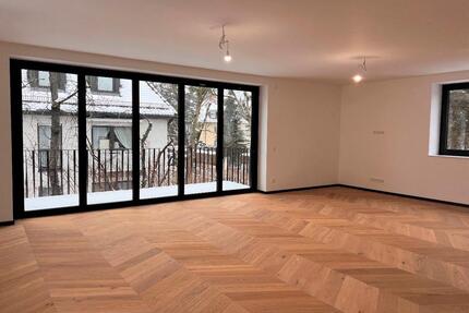 Luxuriöse 3-Zimmer Wohnung in bester Lage von Nymphenburg - München Neuhausen-Nymphenburg