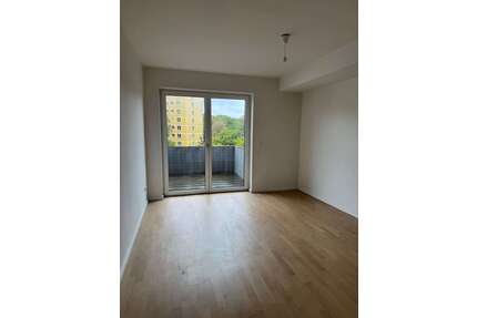 Wohnung zum Mieten in Hamburg 1.621,20 € 96.6 m²