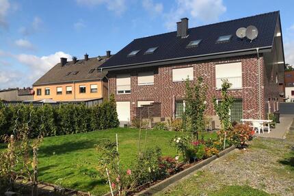 Doppelhaushälfte zum Verkauf in Ahlen - Köln Ehrenfeld