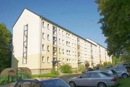 Wohnung zum Mieten in Plauen 329,56 € 56.82 m²
