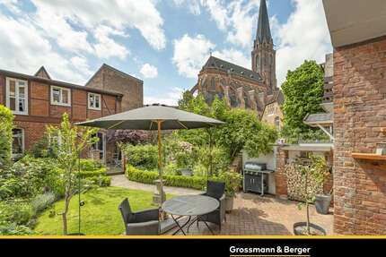 Haus zum Kaufen in Lüneburg 1.290.000,00 € 255.82 m²