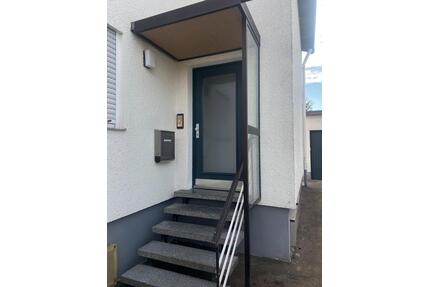 Helle 2 Zimmer Wohnung mit Terrasse - Laichingen