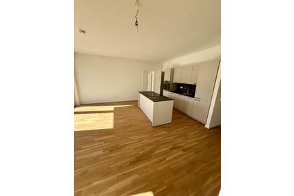 Wohnung zum Mieten in Berlin 1.860,00 € 84.79 m²