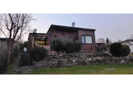 Kleingarten - 2.500,00&nbsp;EUR Kaltmiete, ca.&nbsp; 0,00&nbsp;m&sup2; in Großschirma (PLZ: 09603)