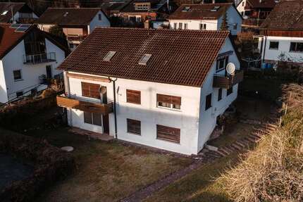 Haus zum Kaufen in Gechingen 329.000,00 € 246.48 m²