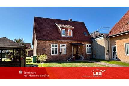 Haus zum Kaufen in Neustrelitz 150.000,00 € 150 m²