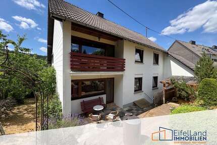 Haus zum Kaufen in Schleiden Oberhausen 199.000,00 € 140.12 m² - Schleiden / Oberhausen