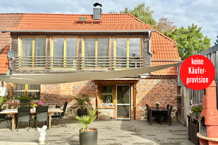 HORN IMMOBILIEN ++ traumhaftes Grundstück und tolles Haus mit vielen Extras bei Möllenhagen