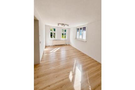 Coming Soon: Modernisierte 65 m² Wohnung in ruhiger Waldrandlage - Bad Grund (Harz)