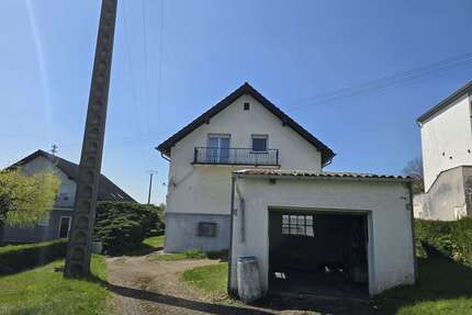 Haus zum Kaufen in Nalbach 168.000,00 € 129 m²