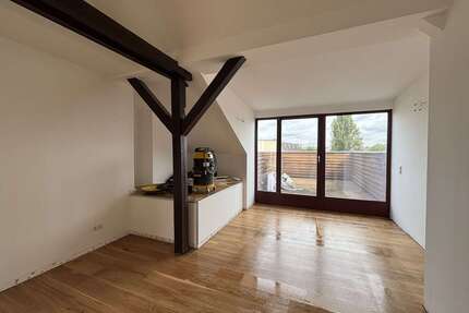 Wohnung zum Mieten in Dresden 1.129,50 € 106.2 m²