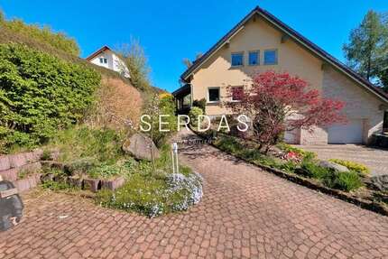Haus zum Kaufen in Suhl 639.000,00 € 350 m²