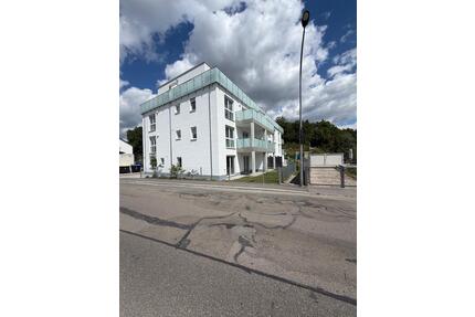 Wohnen mit Komfort – moderne 2-ZKB mit Balkon in Mering