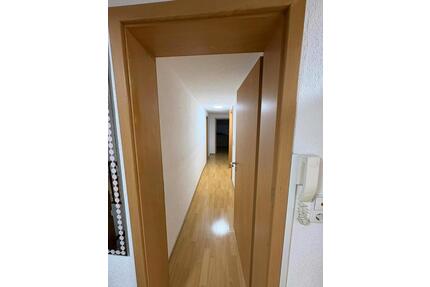 Möbliertes Zimmer in Langenau bei Ulm zu vermieten.