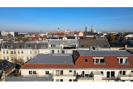 Wohnen wie im Haus: 5 Zimmer mit Gartenparadies mitten in der Südvorstadt - Leipzig