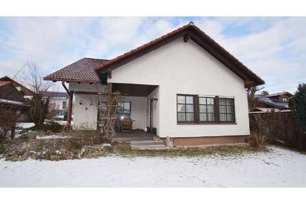 Haus zum Kaufen in Hunderdorf 389.000,00 € 162.47 m²