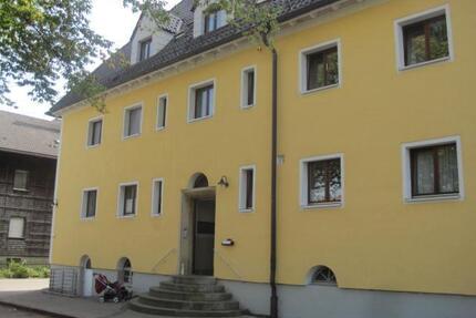Für Sie renoviert: charmante 2-Zimmer-Wohnung mit neuer EBK! - Traunstein