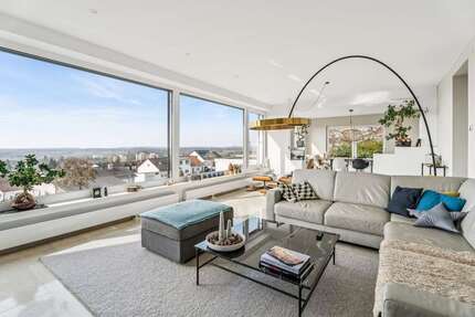Haus zum Kaufen in Markdorf 1.950.000,00 € 300 m²