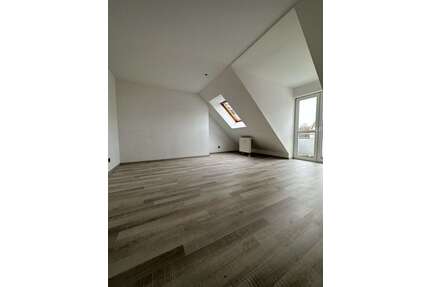 Wohnung zum Mieten in Leipzig 330,00 € 33.94 m²